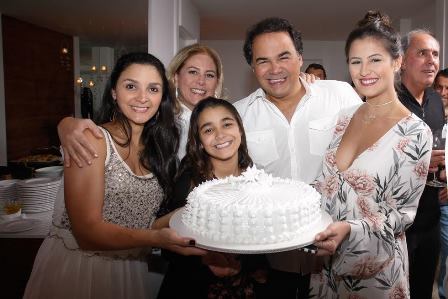 Thayana Abreu (Filha), Denise Brenlha,Luana Roseira (netinha) Vinicios Roseira e Maria Eduarda Manga (filha)