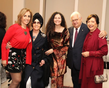 Vera Bocayuva, Yolanda e Yara Figueiredo , Carlos serpa e amiga