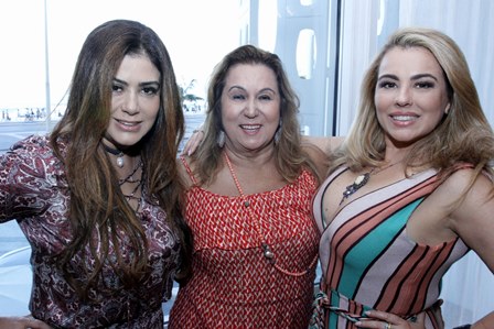 Ana Lucia Santana, Teresa Macedo e Ariadne Coelho