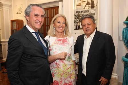 Conde Francisco  Calheiros,  Corina Coro e Aluizito