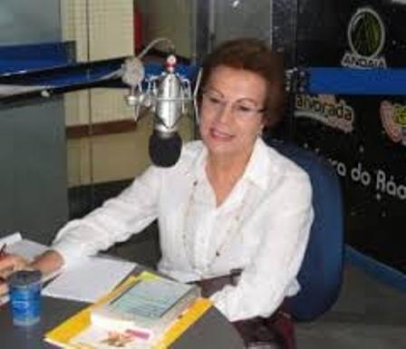 Ana Rita Rijo Neves Elton John - Ailton Pitombo